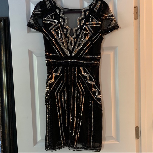 Dresses & Skirts - 1920s sequin flapper dress
